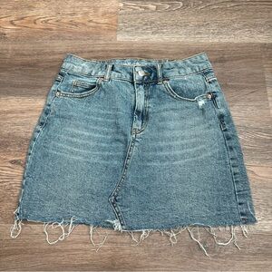 Wild Fable Denim Frayed Hem Skirt Size 4